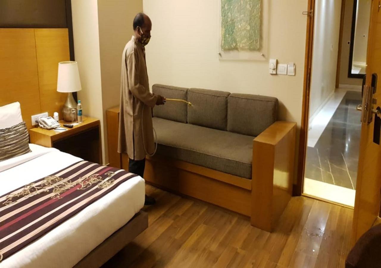 Udman Hotel Panchshila Park Yeni Delhi Dış mekan fotoğraf