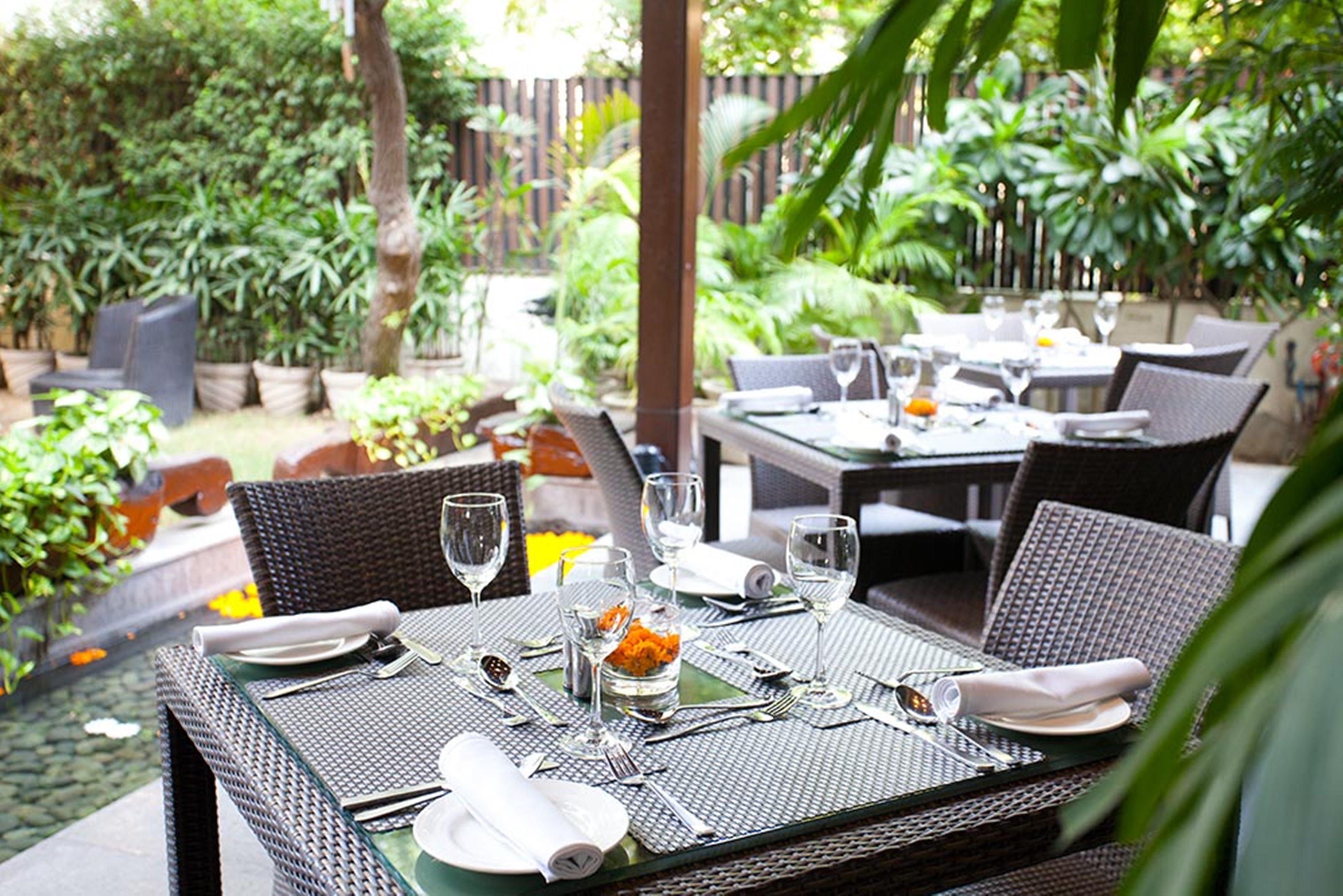 Udman Hotel Panchshila Park Yeni Delhi Dış mekan fotoğraf