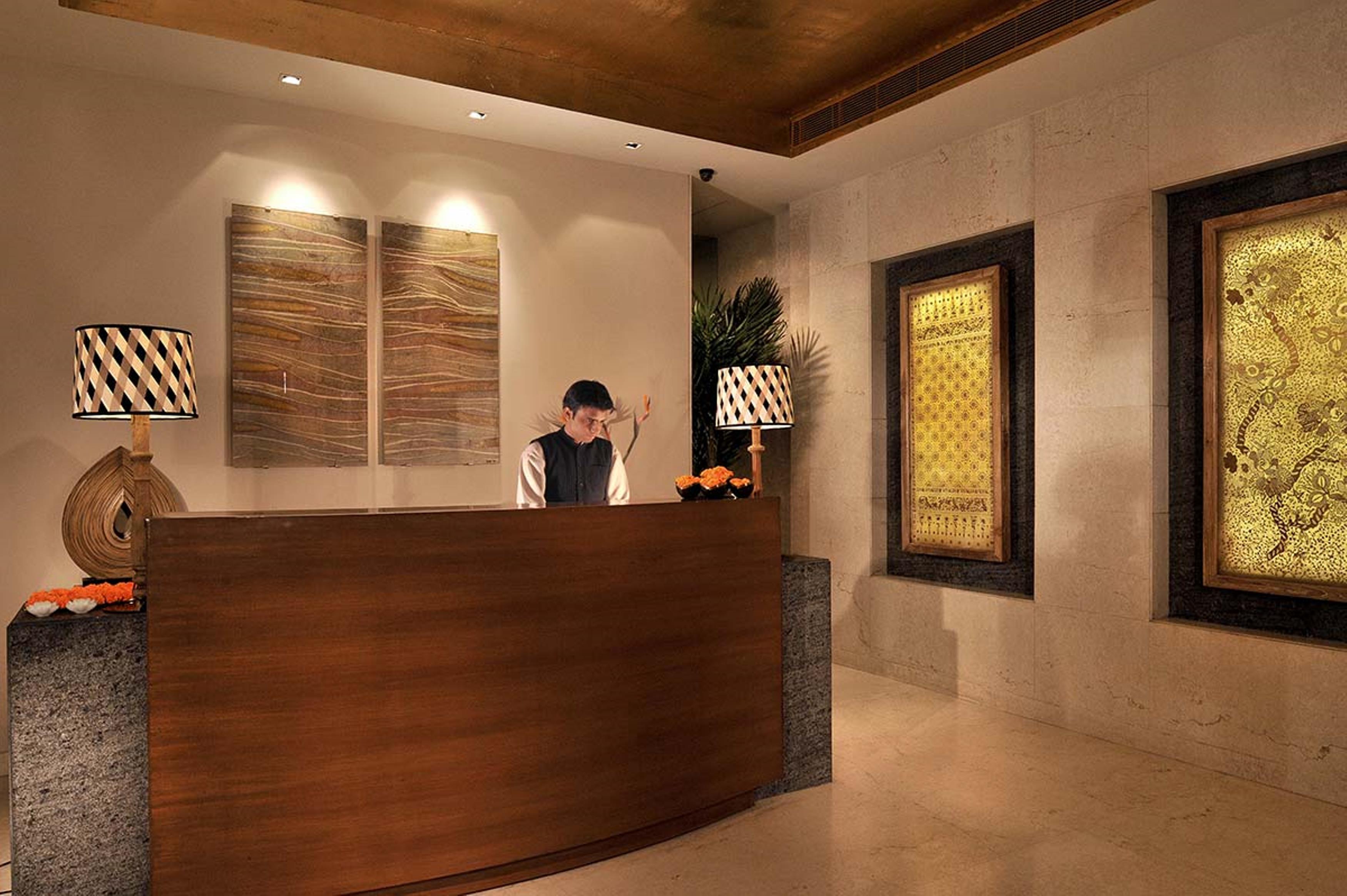 Udman Hotel Panchshila Park Yeni Delhi Dış mekan fotoğraf