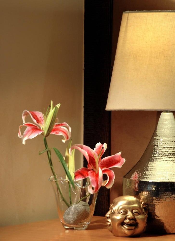 Udman Hotel Panchshila Park Yeni Delhi Dış mekan fotoğraf