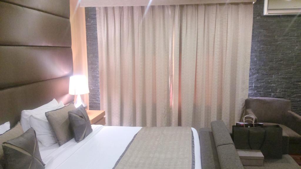 Udman Hotel Panchshila Park Yeni Delhi Dış mekan fotoğraf